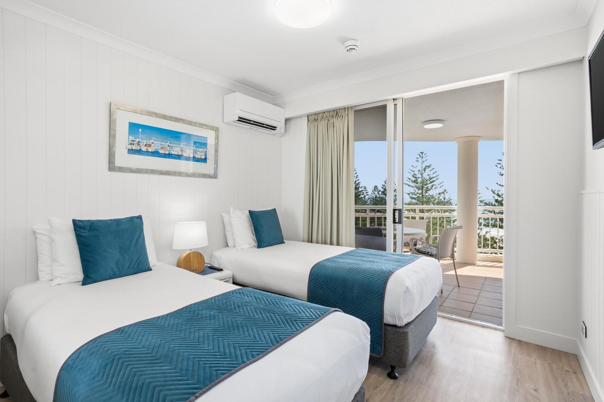 Ultiqa Burleigh Mediterranean Resort Gold Coast Exterior foto