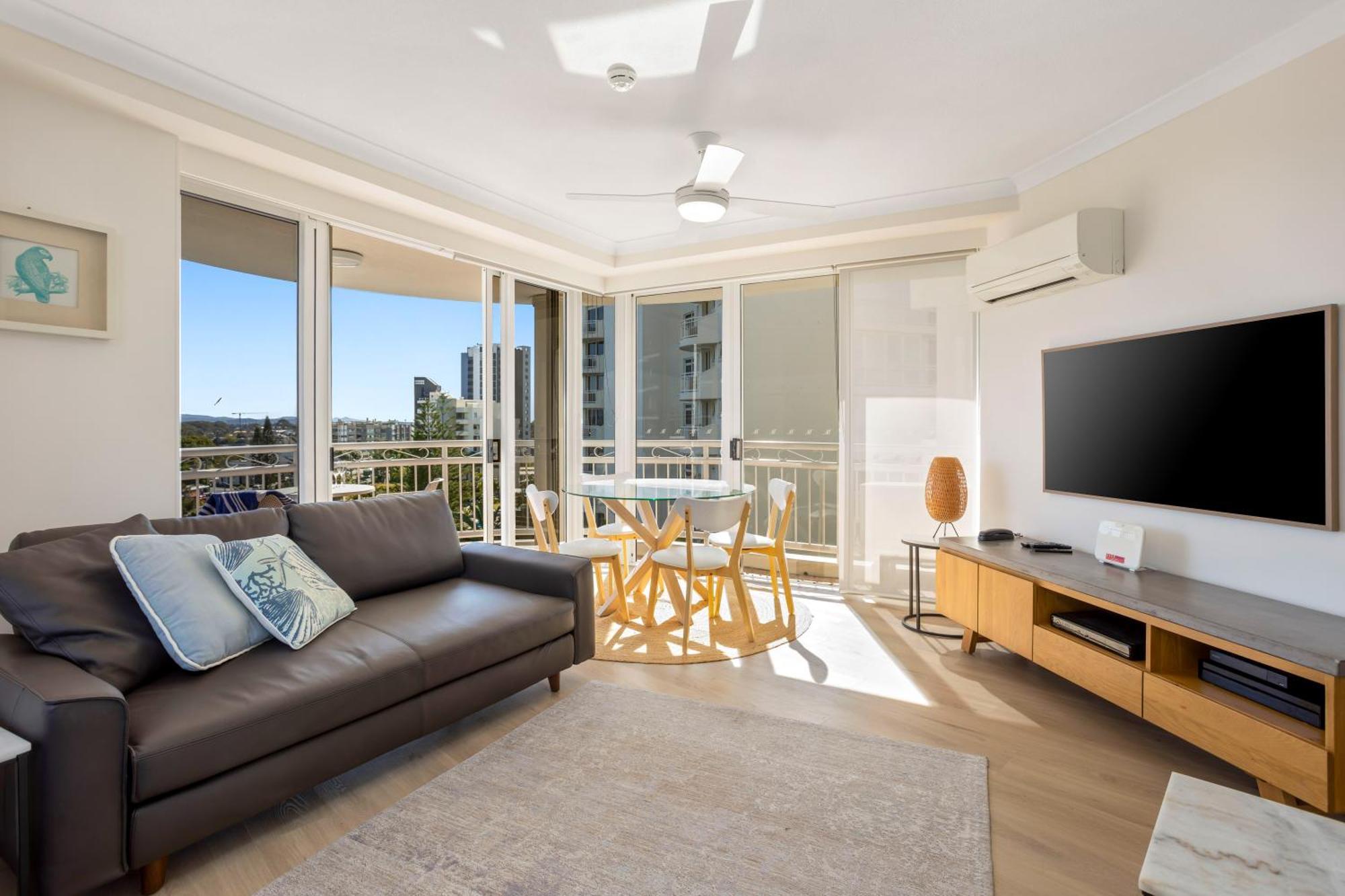 Ultiqa Burleigh Mediterranean Resort Gold Coast Exterior foto